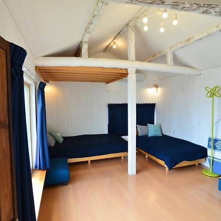 佐渡 ビーチまで0分 1客のみ オーシャンビュー Beach Side House ウッドデッキ Sado Экстерьер фото